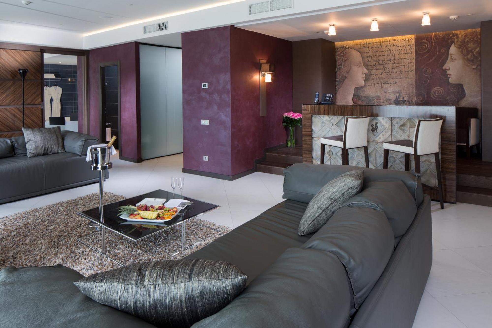 Mirotel Resort And Spa تريسكافيتس الغرفة الصورة A penthouse apartment in the complex